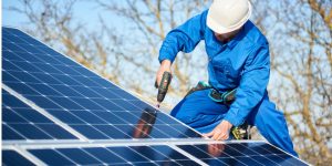 Installation Maintenance Panneaux Solaires Photovoltaïques à Rogna